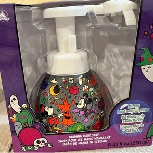 Set of 2 Disney Halloween soap dispenser